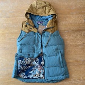 Patagonia Bivy Hooded Vest size XS NWT